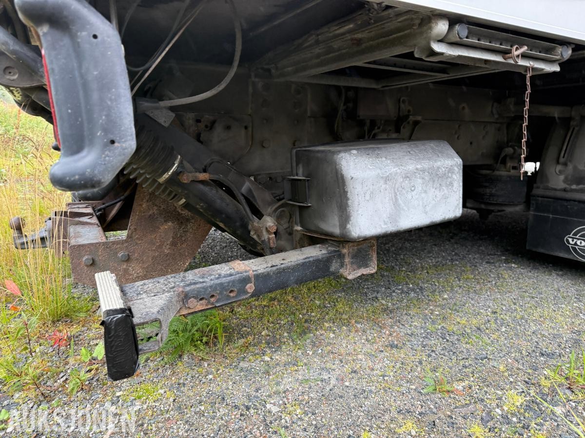 2016 Iveco Daily skapbil automat 7,2T Zepro lift Webasto